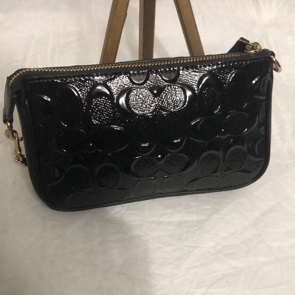 Coach Black Patent Leather Chain Wristlet - Picture 7 of 9